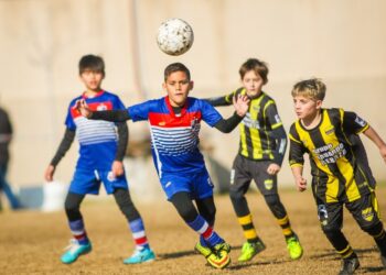 EL FÚTBOL JUVENIL PALPITÓ LAS FINALES DE LAS CATEGORÍAS PARES