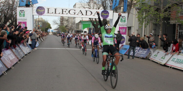LA URUGUAYA ANA SEIJAS GANÓ EN BRAGADO