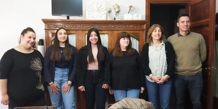 REALIZARAN UN «MERCADO DE PULGAS» EN LA PLAZA 25 DE MAYO 1 REALIZARAN UN «MERCADO DE PULGAS» EN LA PLAZA 25 DE MAYO