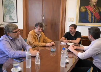 PRIMERAS IMPRESIONES DE LA NUEVA GESTION Y SU VINCULO CON KICILLOF