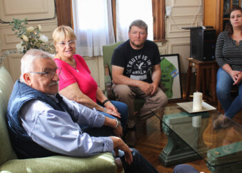 EL  MUNICIPIO CEDIÓ TERRENOS PARA PROYECTO DE  BOMBEROS VOLUNTARIOS DE WARNES 