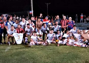 BRAGADO CLUB CAMPEÓN DE LA SUPERCOPA