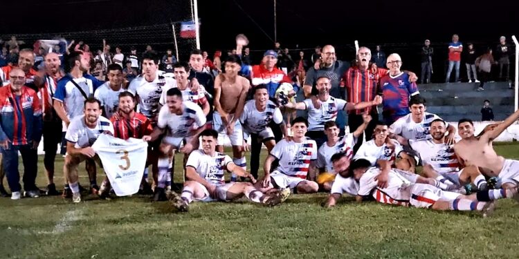 BRAGADO CLUB CAMPEÓN DE LA SUPERCOPA