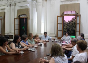 PRIMERA REUNIÓN DE LA COOPERADORA DEL HOSPITAL CON BARENGHI