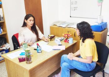 MARITA GELITTI REUNIDA CON AUTORIDADES MUNICIPALES POR EL TEMA DE LA ENCEFALOMIELITIS EQUINA