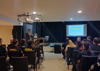 CAPACITACION A PERSONAL POLICIAL PARA SUMARIOS DIGITALES