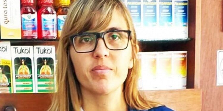 EMMA ELIZALDE TIENE  LA RESPUESTA. DANIELA MONZON PREGUNTA POR LAS POLITICAS SOBRE TRATAMIENTO DE ADICCIONES