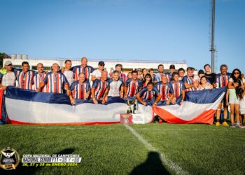 BRAGADO CLUB CAMPEON +50 DEL NACIONAL DE CAMPEONES SENIOR EN TANDIL