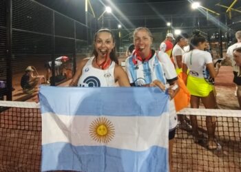 BRAGADENSE EN DUPLA CON UNA VENTICINQUEÑA, DESTACADA EN EL PADEL INTERNACIONAL