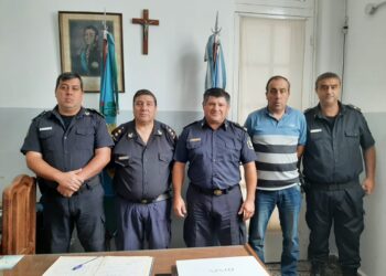 LUEGO DEL CAMBIO DEL JEFE DE POLICIA COMUNAL, SE RENOVO LA AUTORIDAD DE LA ESTACION  BRAGADO