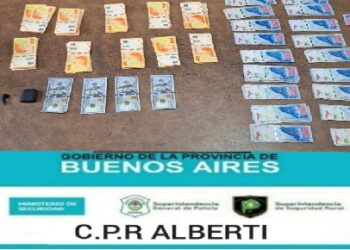 INTENTO LLEVARSE UNA MOCHILA CON DINERO Y TERMINÓ IMPUTADO