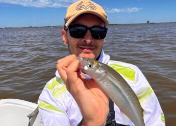 VISITAMOS VIAMONTE, CÓRDOBA MUCHO PESCADO Y MUY PELEADOR.