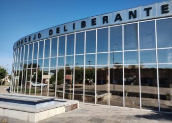 SESIONA EL CONCEJO DELIBERANTE. BUSCAN DARLE EL NOMBRE DE ALDO SAN PEDRO A UN CAPS BARRIAL 7 LA COMISIÓN DE CULTURA DEL HCD YA DESPACHÓ PROYECTOS PARA LA SESIÓN DE ABRIL