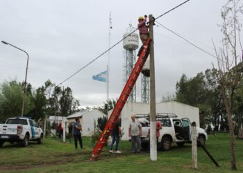 OLASCOAGA: TRAS EL TEMPORAL, RESTABLECEN SERVICIOS DE ENERGIA Y AGUA