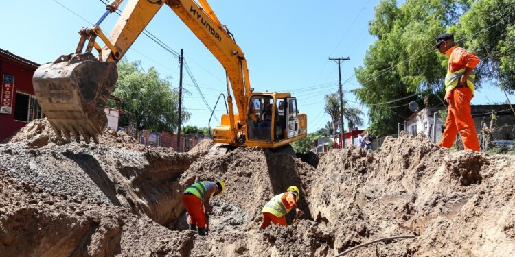 PROVINCIA REACOMODA SUS CUENTAS Y TIRA UN SALVAVIDAS PARA SOSTENER LOS GASTOS DE OBRAS PÚBLICAS