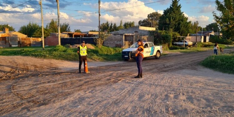 INTENSOS OPERATIVOS DE SEGURIDAD PARA PREVENCION EN BARRIOS Y ACCESOS A LA CIUDAD 1 INTENSOS OPERATIVOS DE SEGURIDAD PARA PREVENCION EN BARRIOS Y ACCESOS A LA CIUDAD