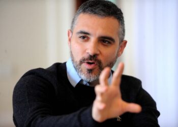 GIRARD ADVIRTIÓ QUE EL PLAN ECONÓMICO OFICIAL BUSCA “CONGELAR LOS SALARIOS PARA FRENAR LA INFLACIÓN”