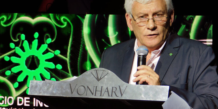 EL COLEGIO DE INGENIEROS SUMÓ SU APOYO A LAS UNIVERSIDADES PÚBLICAS