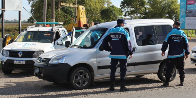 CONTINÚAN LOS OPERATIVOS DE CONTROL VIAL EN ACCESOS