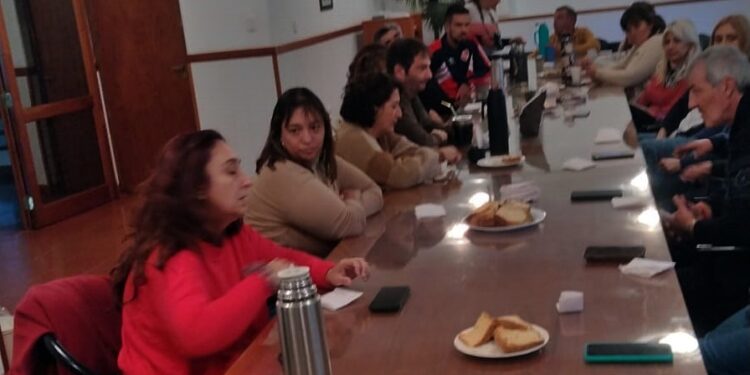 “CAMINO A LA VICTORIA” DEJÓ CONFORMADA SU MESA SECCIONAL 1 “CAMINO A LA VICTORIA” DEJÓ CONFORMADA SU MESA SECCIONAL