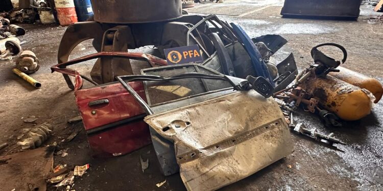 ALLANAMIENTOS DE POLICIA FEDERAL POR VENTA DE AUTOPARTES APOCRIFAS