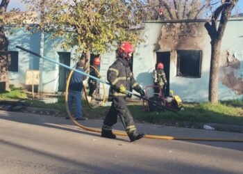 INCENDIO EN UNA VIVIENDA. HAY UNA MUJER FALLECIDA