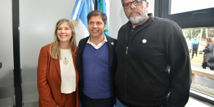 AXEL KICILLOF INAUGURÓ LA CASA DE LA PROVINCIA EN LOS TOLDOS. EL INTENDENTE INTERINO ASISTIÓ AL ACTO