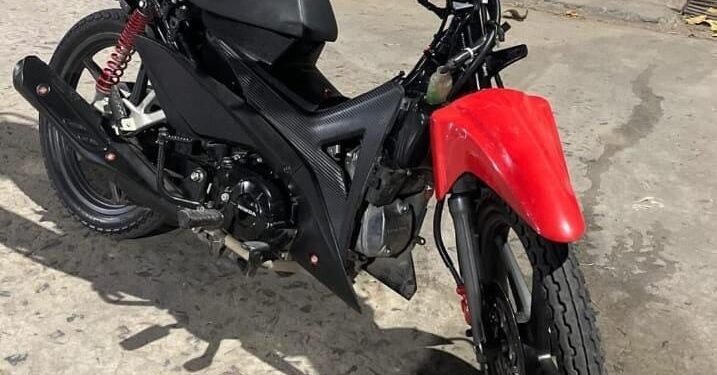 ENCUENTRA SU MOTO. ES DE CHIVILCOY PERO EL RODADO ESTABA EN BRAGADO 1 ENCUENTRA SU MOTO. ES DE CHIVILCOY PERO EL RODADO ESTABA EN BRAGADO