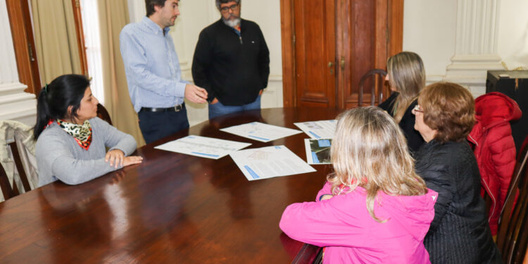 EL MUNICIPIO Y BRALCEC PRESENTARON EL PROYECTO PARA CREAR UN SENDERO SALUDABLE