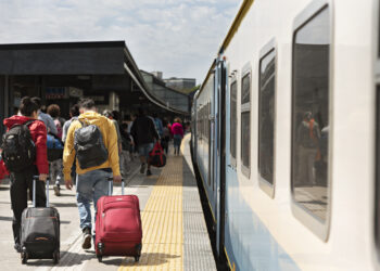 YA SE ENCUENTRAN DISPONIBLES LOS PASAJES A BRAGADO PARA JULIO. EL COSTO ES AHORA DE $ 12.000