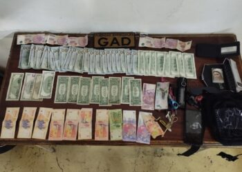 ASALTO A MANO ARMADA EN MECHITA: TRAS PERSECUCIÓN POLICIAL, FUERON DETENIDOS EN BRAGADO.