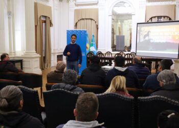 PRESENTARON UN PLAN DE IMPULSO AL TURISMO