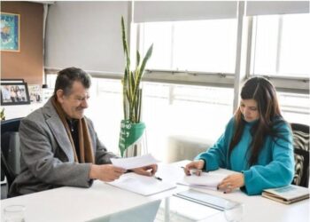 BARENGHI FIRMO CONVENIO EN AMBIENTE DE LA PROVINCIA