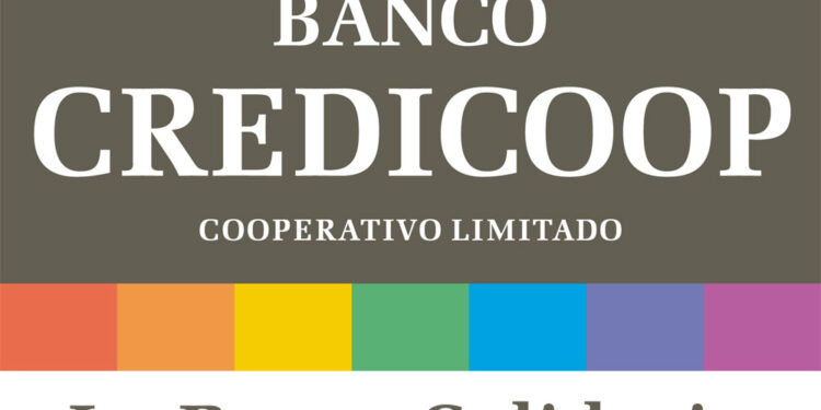 DECISIÓN INNOVADORA. BANCO CREDICOOP DEVUELVE INTERESES A TOMADORES DE PRÉSTAMOS