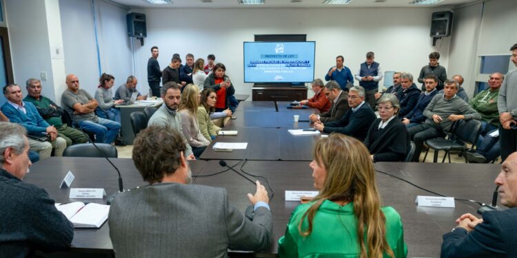 PROYECTO DE LEY DE CREACIÓN DE UNIDADES FISCALES DE INVESTIGACIÓN Y JUICIO ESPECIALIZADAS EN DELITOS RURALES