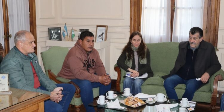 EL MUNICIPIO CONFIRMO UN NUEVO SERVICIO DE TRANSPORTE DE PASAJEROS PARA LAS LOCALIDADES