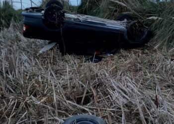 VUELCO EN RUTA 5. UNA PERSONA RESULTO CON HERIDAS