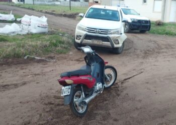 CHOQUE ENTRE UNA CAMIONETA Y UNA MOTO