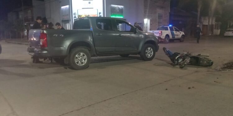 CHOQUE EN LA ESQUINA DE SAN MARTÍN Y BARRERA