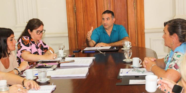 LA RENUNCIA DEL JFE DISTRITAL NO REEMPLAZA LA FALTA DE PERSPECTIVA DE GÉNERO EN EL EJECUTIVO MUNICIPAL.