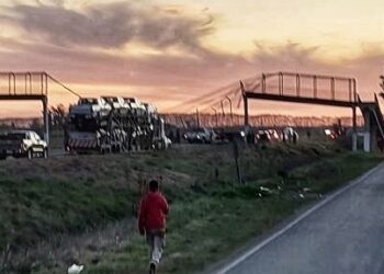 COLAPSO UN PUENTE PEATONAL EN RUTA 5 CERCA DE MERCEDES
