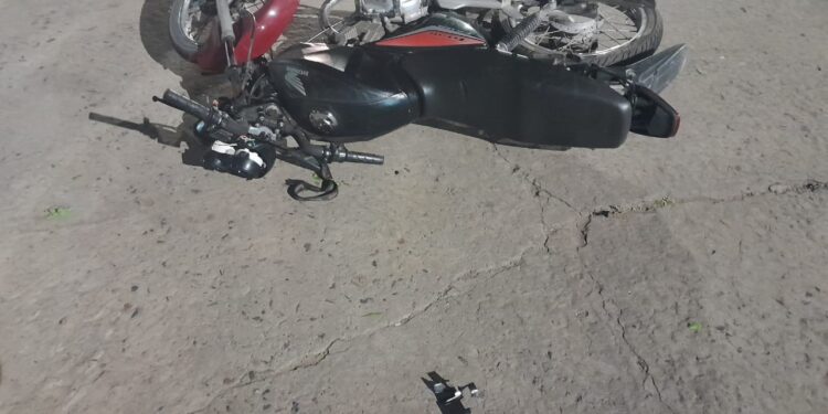 CHOQUE DE DOS MOTOS EN LA MADRUGADA