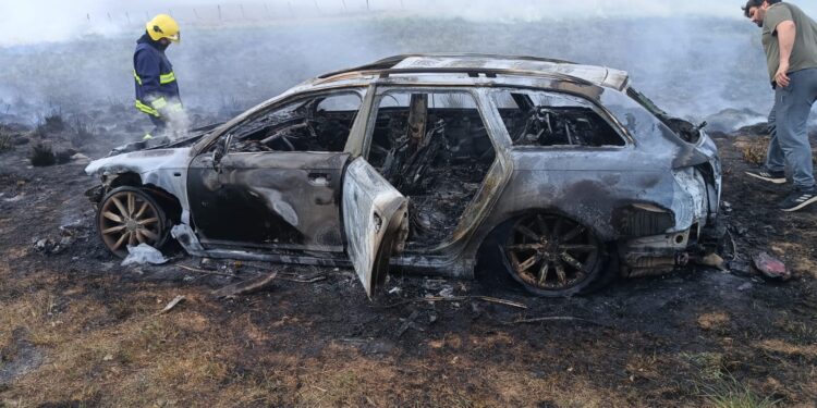 SE INCENDIÓ UN AUTO SOBRE RUTA 46
