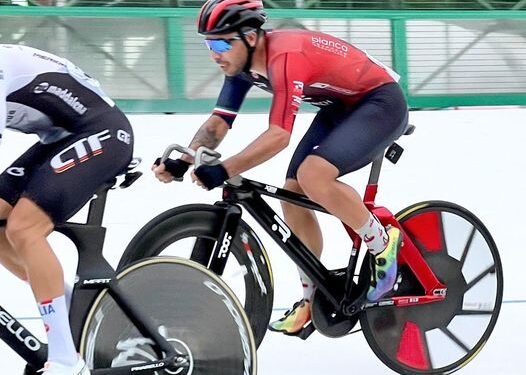 EL DE BRAGADO, FACUNDO LEZICA APUNTA AL MUNDIAL DE PISTA 2024 1 Lezica lleva el nombre de Bragado por el mundo