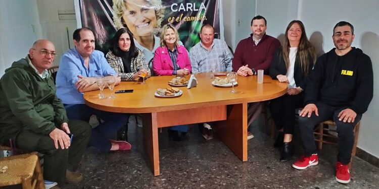 LOS DIPUTADOS ETCHECOIN Y BUGALLO LLEGARON A BRAGADO. RECONOCIMIENTO DE LA COALICION CIVICA PARA EL MILITANTE DANIEL COPPOLA