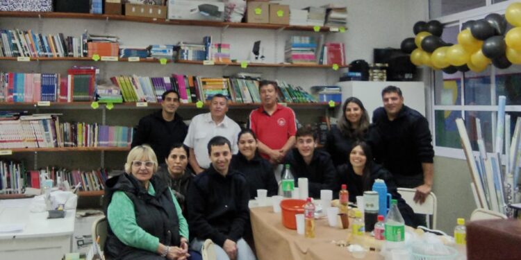 GRAN LOGRO PARA LOS FUTUROS BOMBEROS DE WARNES 1 GRAN LOGRO PARA LOS FUTUROS BOMBEROS DE WARNES