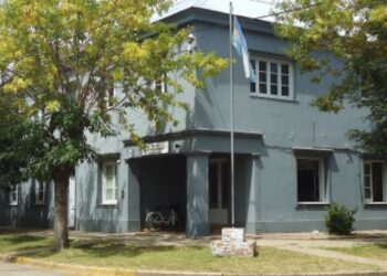 ALBERTI: UN HOMBRE MUERTO Y OCULTO EN UN POZO RESUMIDERO. NO SE SUPO AUN QUIEN LO HABRÍA ASESINAD0