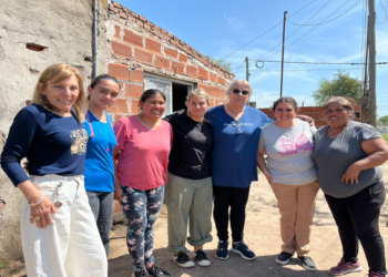 LA UCR BRAGADO LLEVÓ A CABO UN FESTEJO DE LA PRIMAVERA EN EL BARRIO FÁTIMA.