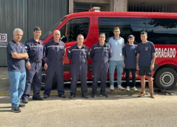 SON CUATRO LOS BOMBEROS DE BRAGADO QUE YA ESTAN RUMBO VILLA GESELL