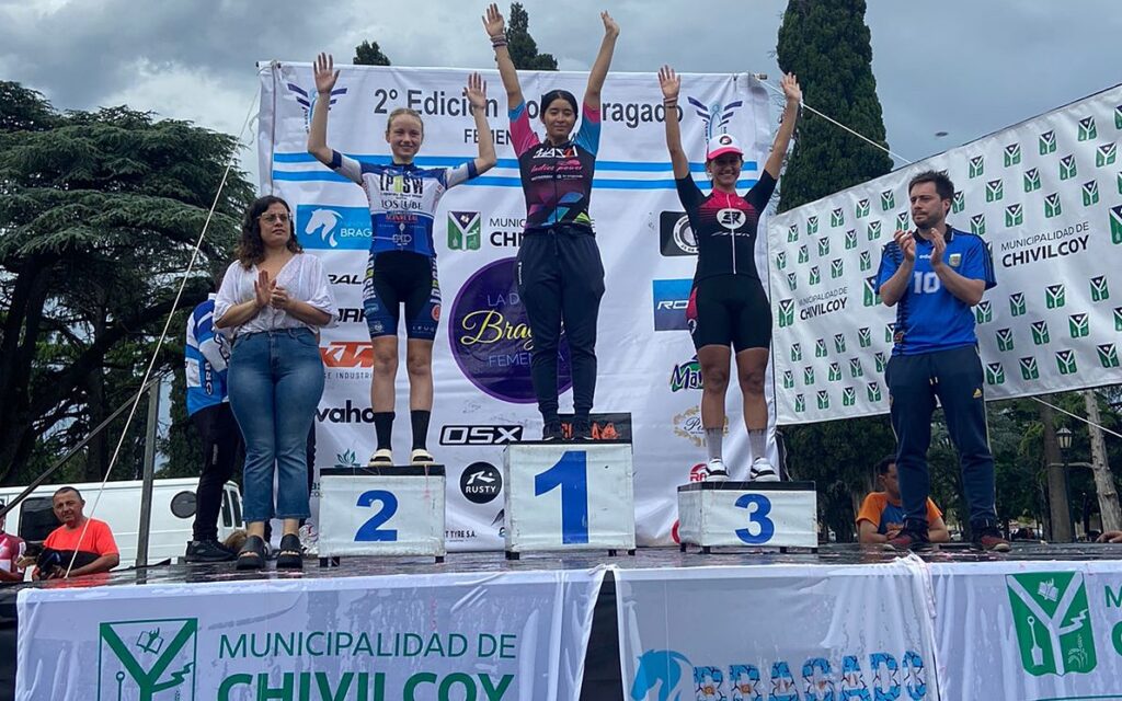 EL BRAGADO CICLES CULMINÓ LA DOBLE BRAGADO FEMENINA Y SE MOSTRO SATISFECHO 7 cicles en la dbf 24 podio junior